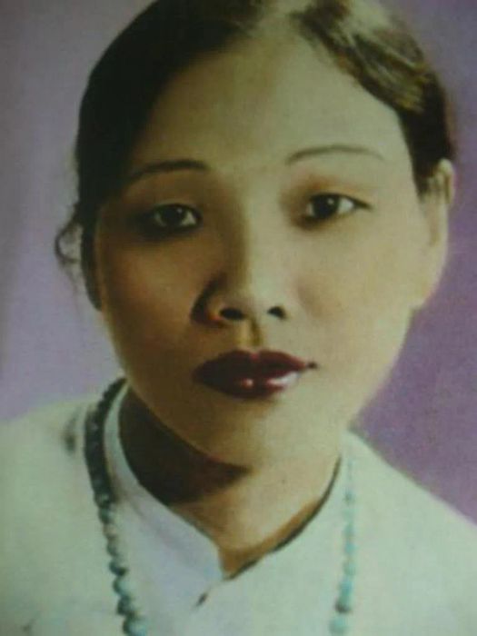 Chân dung Mộng Tuyết - Nữ thi sĩ tài hoa của đất phương Nam