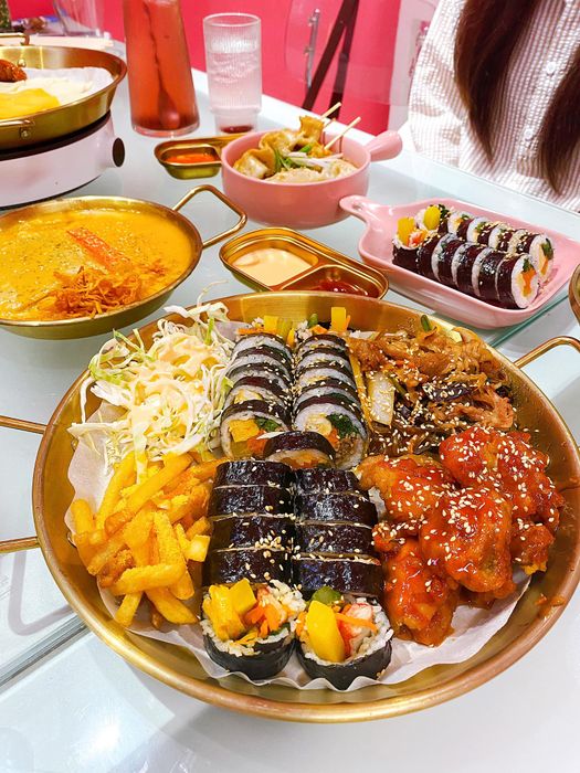 Miss Homemade - Miss Bistro - Không gian tiệc tùng lãng mạn