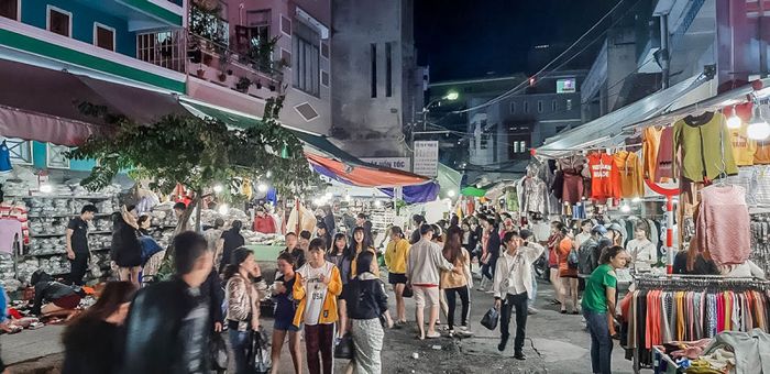 Chợ Đêm Lê Duẩn ảnh 2
