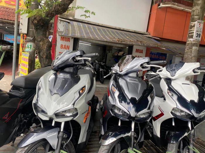 Bộ sưu tập xe đa dạng tại Xe Quang Huy