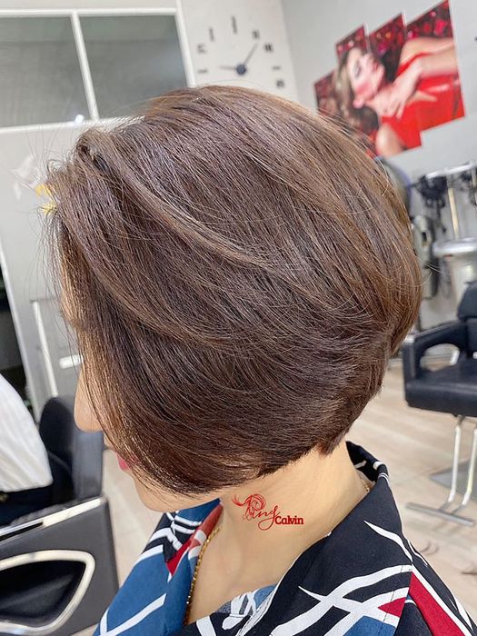 Không gian hiện đại tại Salon Tùng Calvin