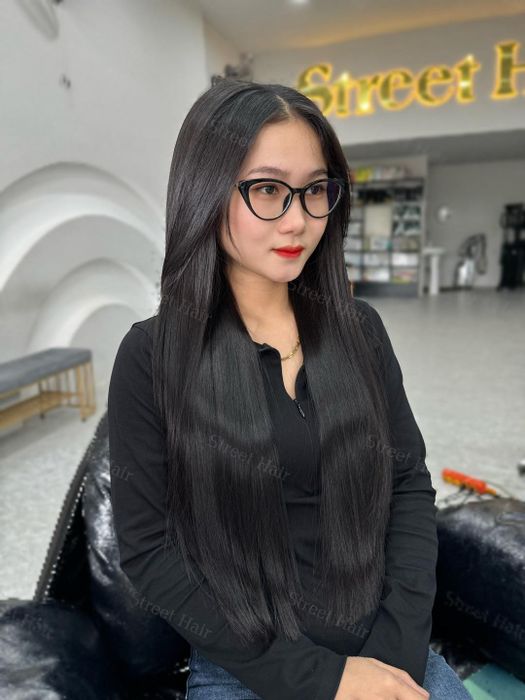 Không gian hiện đại và sang trọng tại Street Hair