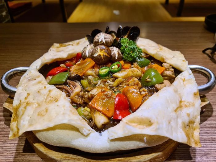Không gian hiện đại và món gà hấp dẫn tại Papas' Chicken
