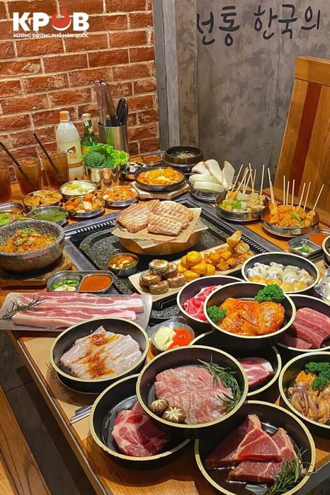 Không gian ẩm thực Hàn Quốc đậm chất Seoul tại K-Pub