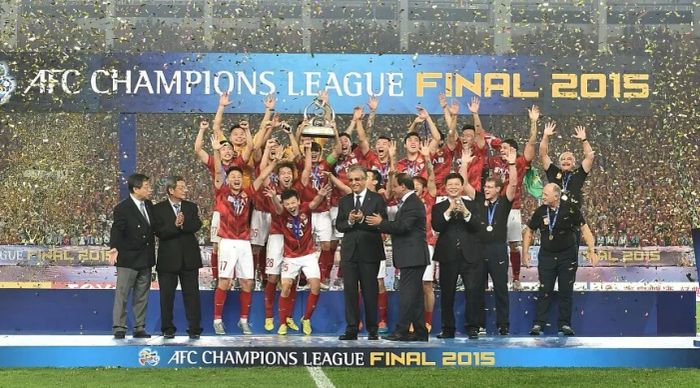 Guangzhou Evergrande lên ngôi vô địch AFC Champions League lần thứ 2 năm 2015 [Ảnh 1]