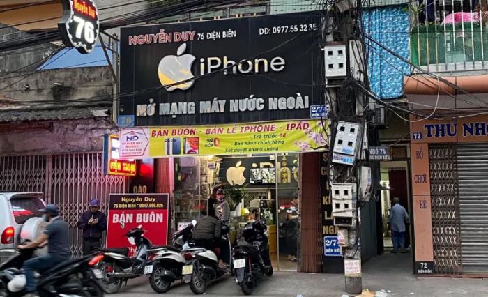 Không gian làm việc chuyên nghiệp tại Nguyễn Duy Mobile