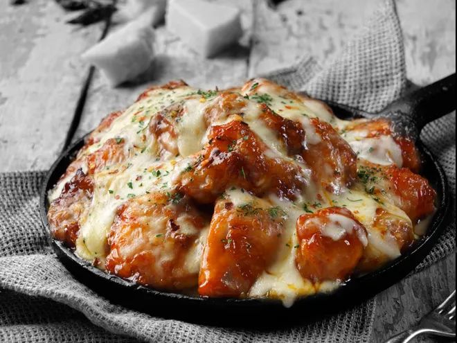 DON CHICKEN Hồ Chí Minh ảnh 2 - Những món ăn trình bày đẹp mắt, đậm chất Hàn