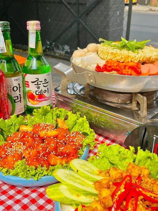 [Hình ảnh] Không gian ấm cúng tại HAN Food