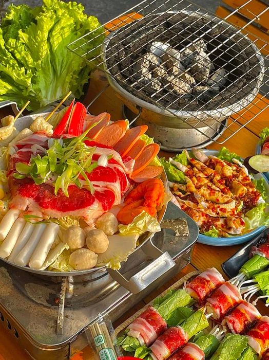 [Hình ảnh] Nồi lẩu tokbokki hấp dẫn tại HAN Food