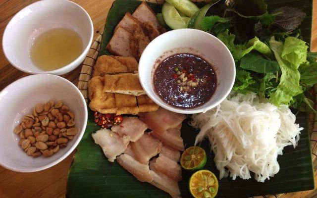 Hình ảnh minh họa Bún Đậu Mẹt & Bún Chả Xuân La (Nguồn: Internet)