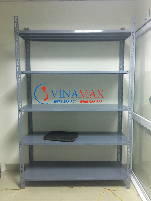 Hệ thống kệ sắt đa năng tại nhà xưởng VinaMax