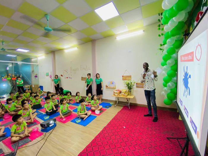 Tottochan Kindergarten hình ảnh 2