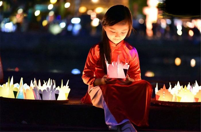 Tranh minh họa: Ánh sáng tình yêu (Nguồn: Internet)