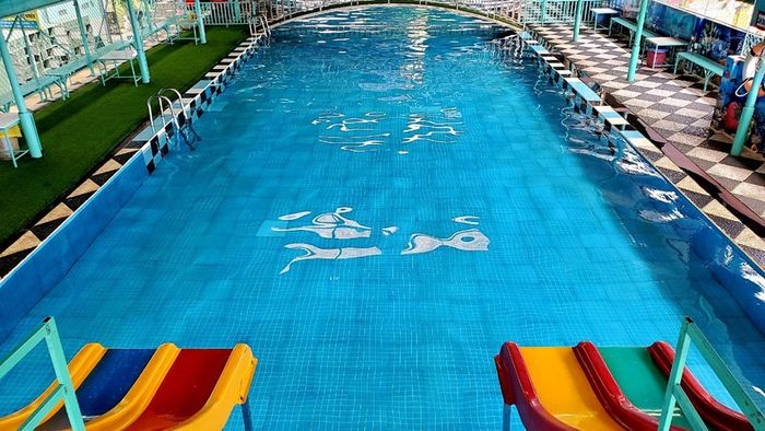 Hình ảnh Hồ Bơi 3 Chị Em - Không gian xanh mát với hệ thống bể bơi hiện đại