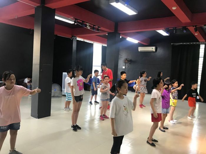 Không gian đào tạo chuyên nghiệp tại Hanoi Dance Academy
