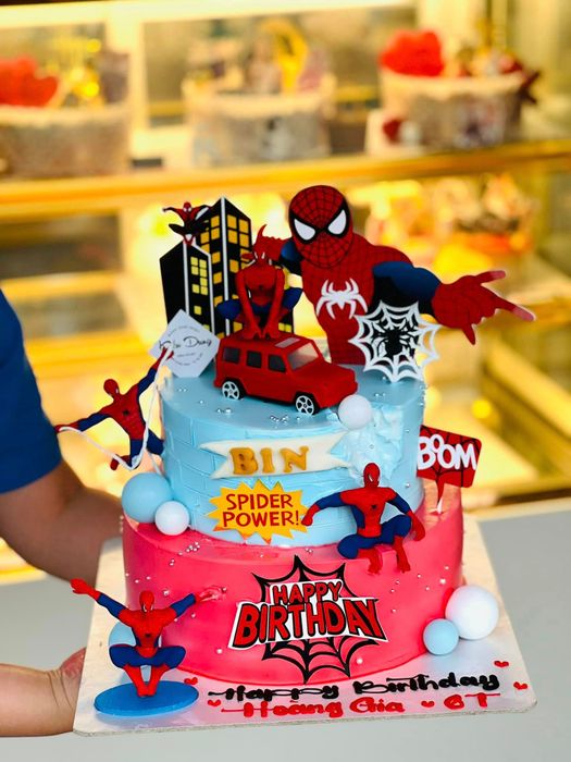 Hình ảnh những tác phẩm bánh nghệ thuật tại Kiều Dung Bakery