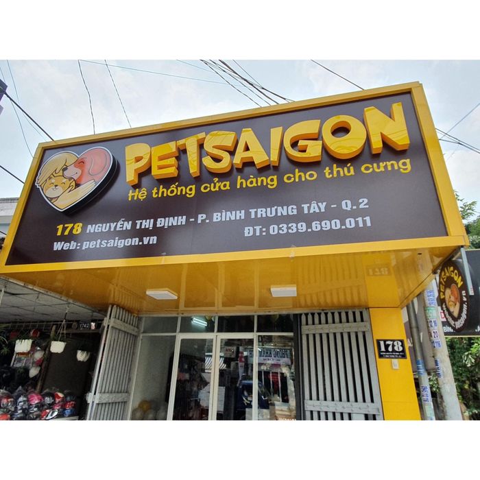 Không gian mua sắm đầy cảm hứng tại Petsaigon