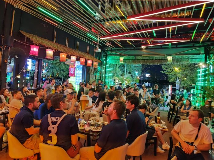 Không gian phong cách Hàn Quốc tại Hem Chill - Seoul Street