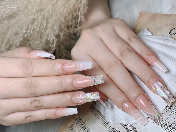 Hình ảnh thực tế tại Nails Oanh Lê