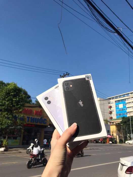 Không gian trưng bày hiện đại tại Di Động Thông Minh