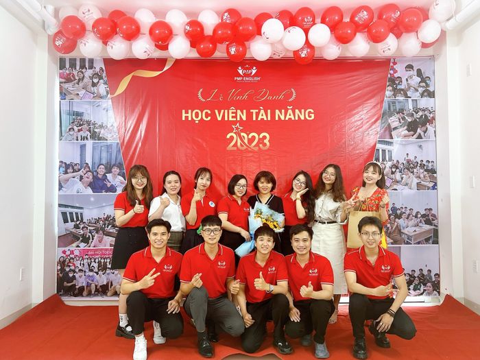 Không gian học tập hiện đại tại PMP English