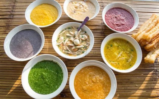 Hình ảnh những phần cháo dinh dưỡng đầy màu sắc tại Đức Tâm