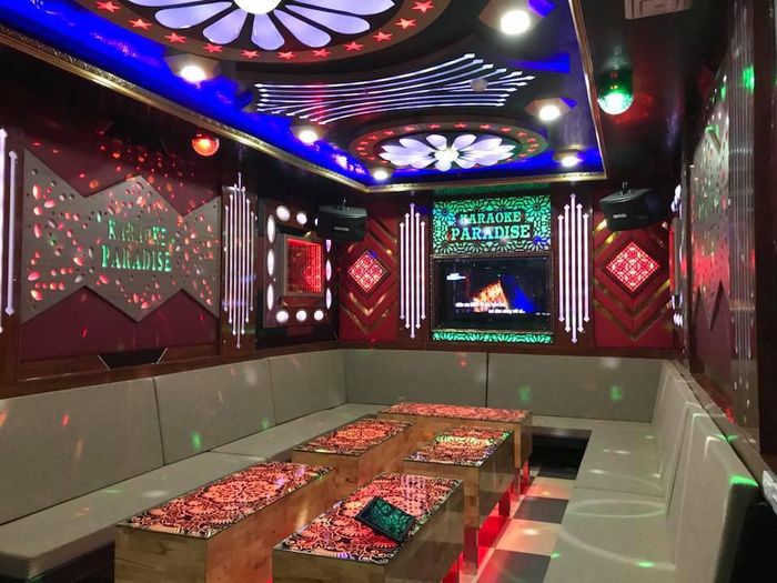 Phòng hát tiêu chuẩn tại Paradise Karaoke