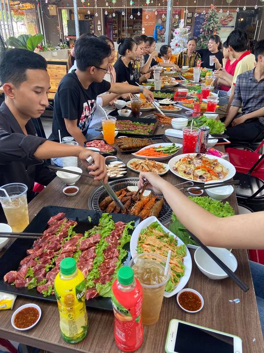 Không gian ấm cúng và món ngon tại OPPA - Ảnh 3