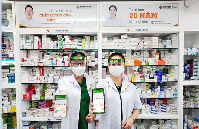 Không gian phục vụ hiện đại tại Trung Sơn Pharma Quận 7