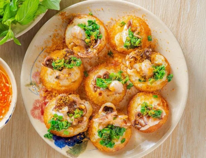 Hình ảnh không gian ấm cúng tại Ẩm Thực Quê Nhà