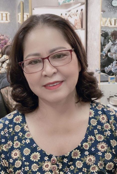 Chân dung thi sĩ Trần Thị Ngọc Oanh