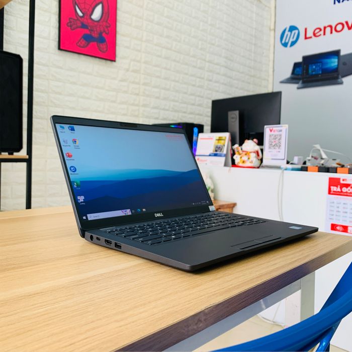 Hình ảnh thứ 3 về Laptop Lâm Phan - Phong cách hiện đại, đẳng cấp riêng biệt