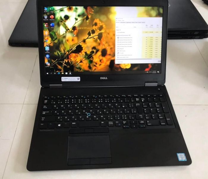 Hình ảnh đầu tiên về Laptop 73 - Nơi chất lượng tạo nên niềm tin