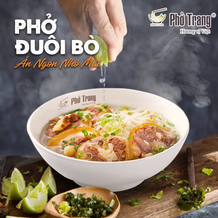 Hình ảnh tô phở thơm ngon đặc trưng tại Phở Trang