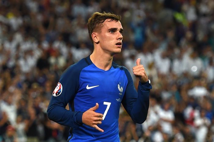 Khoảnh khắc điệu nhảy Hotline Bling thần thánh của Griezmann
