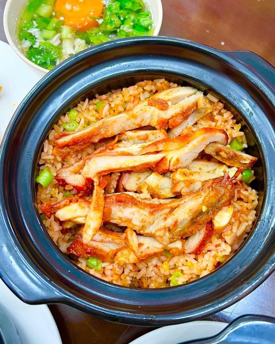 Không gian ấm cúng tại Cơm Thố Anh Nguyễn
