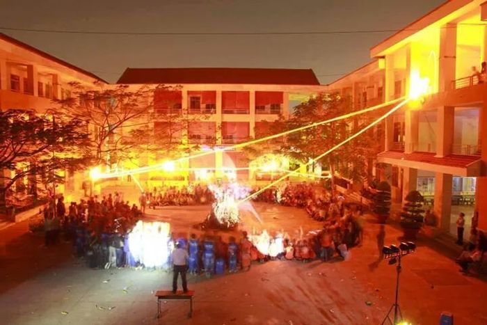 Góc nhìn ấn tượng về cơ sở vật chất của THPT Nguyễn Hữu Cảnh