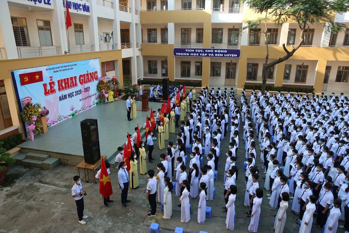 Không gian học tập hiện đại tại THPT Nguyễn Hữu Cảnh