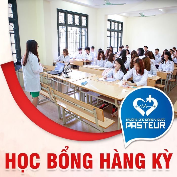 Hình ảnh phòng thực hành hiện đại tại Cao Đẳng Y Dược Pasteur