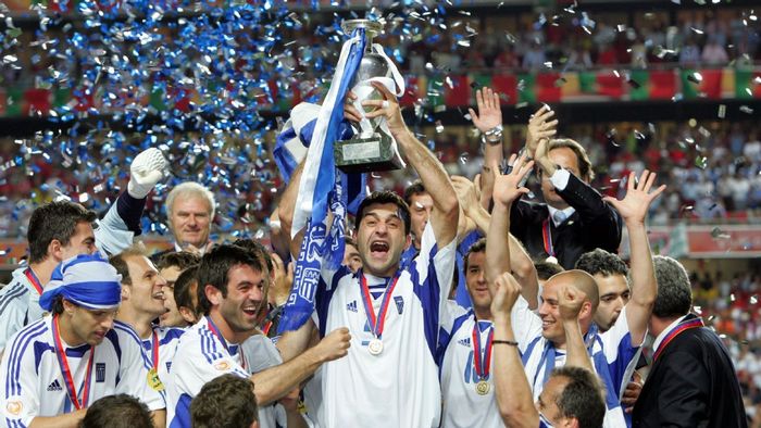 Khoảnh khắc thần thánh: Hy Lạp đăng quang EURO 2004