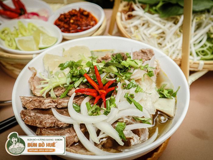 Hình ảnh Bún Bò Hương Giang thơm ngon