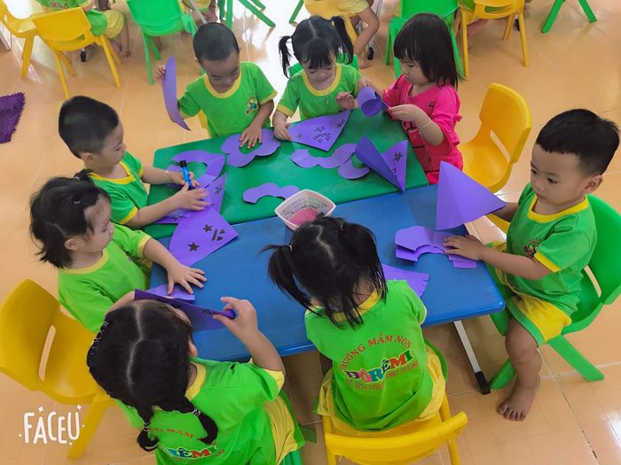Không gian học tập đầy màu sắc tại Trường Mầm Non ĐôRêMi