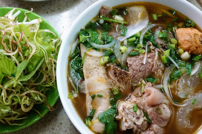 Hình ảnh Bún bò Huế Cống Quỳnh - Nét đẹp ẩm thực truyền thống