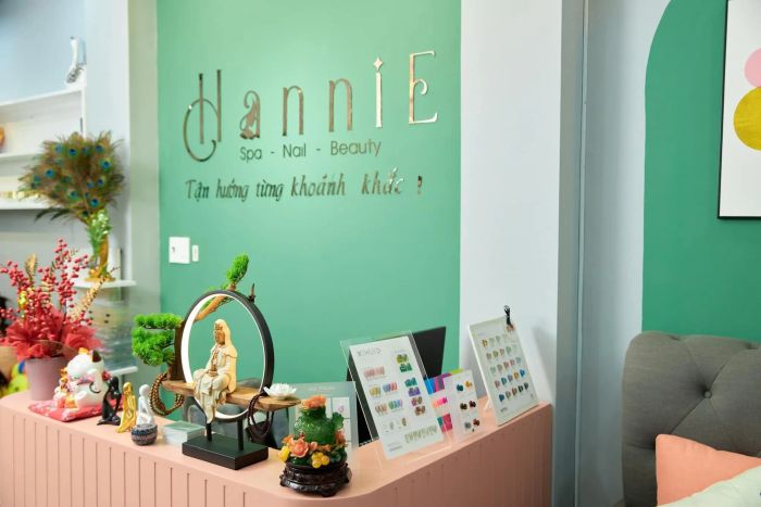 Không gian sang trọng và dịch vụ chuyên nghiệp tại Hannie - Spa Nail & Beauty