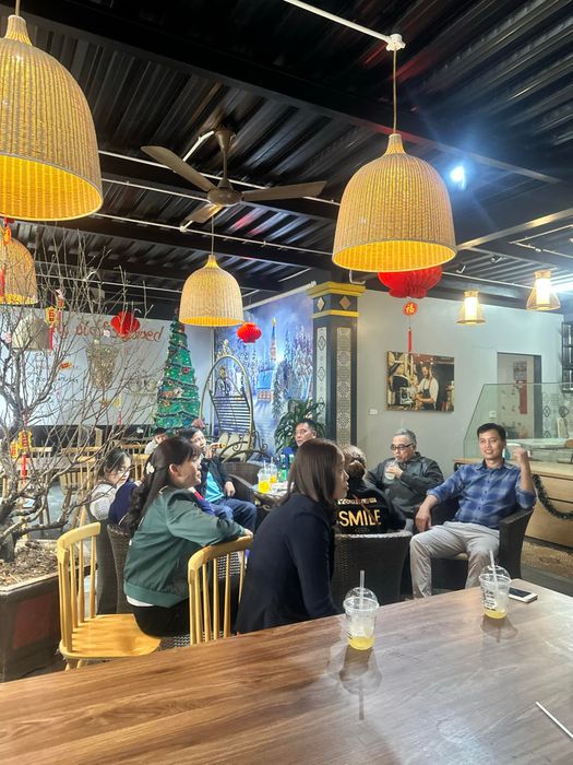Không gian xanh mát đầy nghệ thuật tại Be Coffee