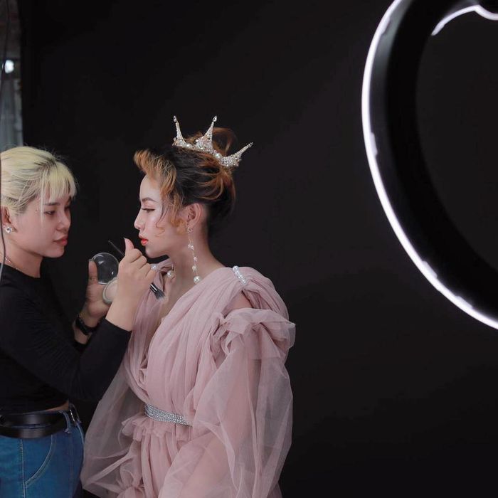 Trần Thùy Trang Makeup ảnh 3