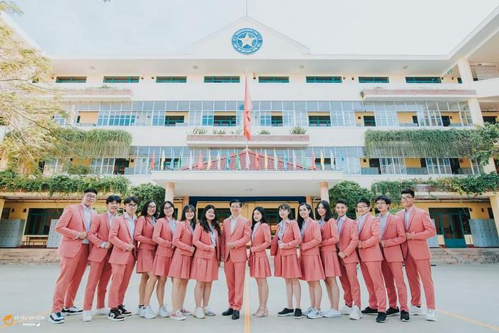 Góc nhìn ấn tượng về cơ sở vật chất hiện đại của trường Ngôi Sao