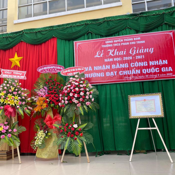 Trường THCS Phan Chu Trinh - Hình ảnh 2
