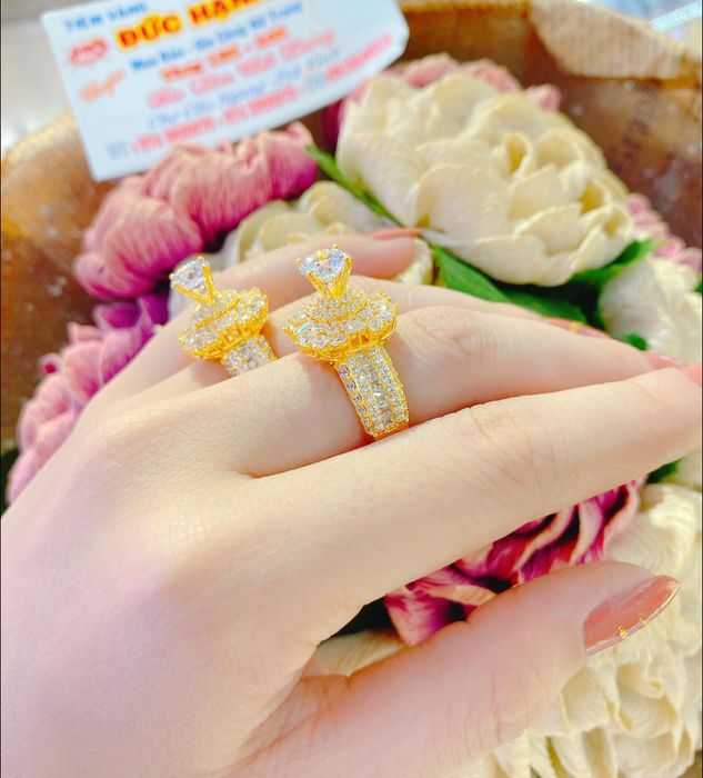 Không gian sang trọng tại Tiệm vàng Đức Hạnh