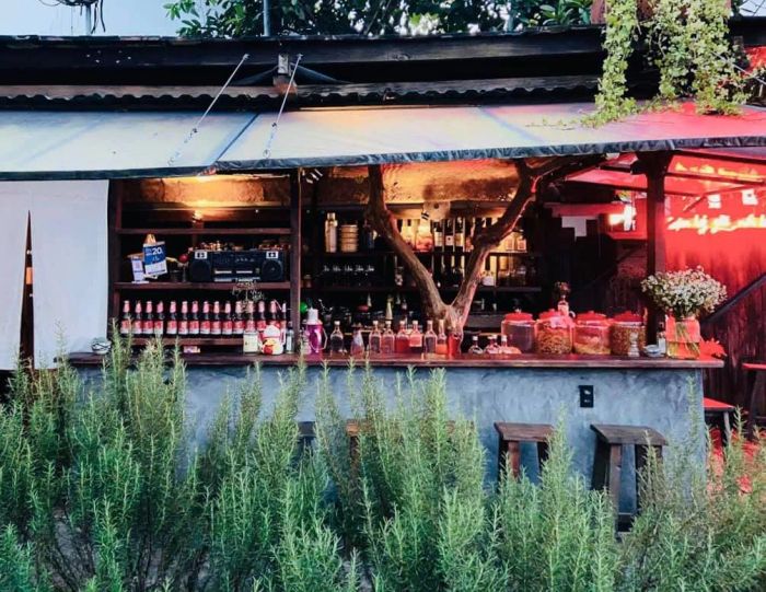 Không gian ấm cúng tại Tiệm Ký Gửi Nỗi Buồn